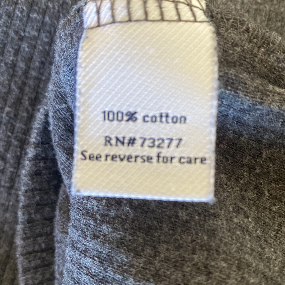 Sweater - Picture 5 of 6